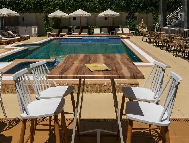 Olympic Kosmas Hotel- Ξενοδοχείο 3*