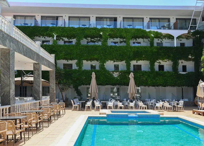 Olympic Kosmas Hotel-