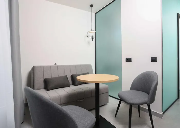 Olympic Kosmas Hotel- Hotel