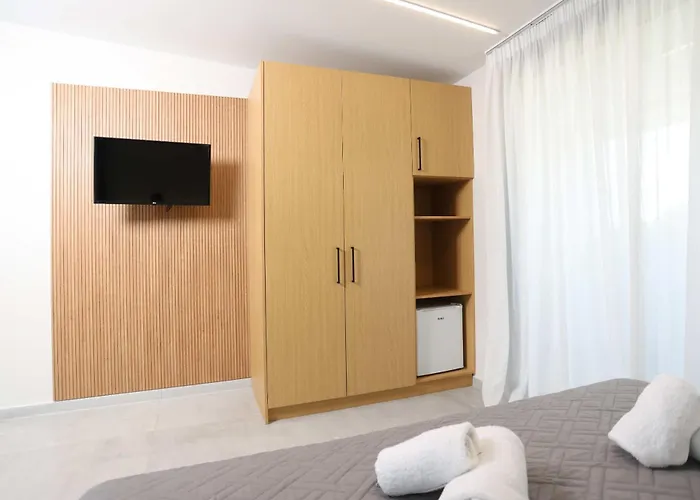 Olympic Kosmas Hotel- 3*